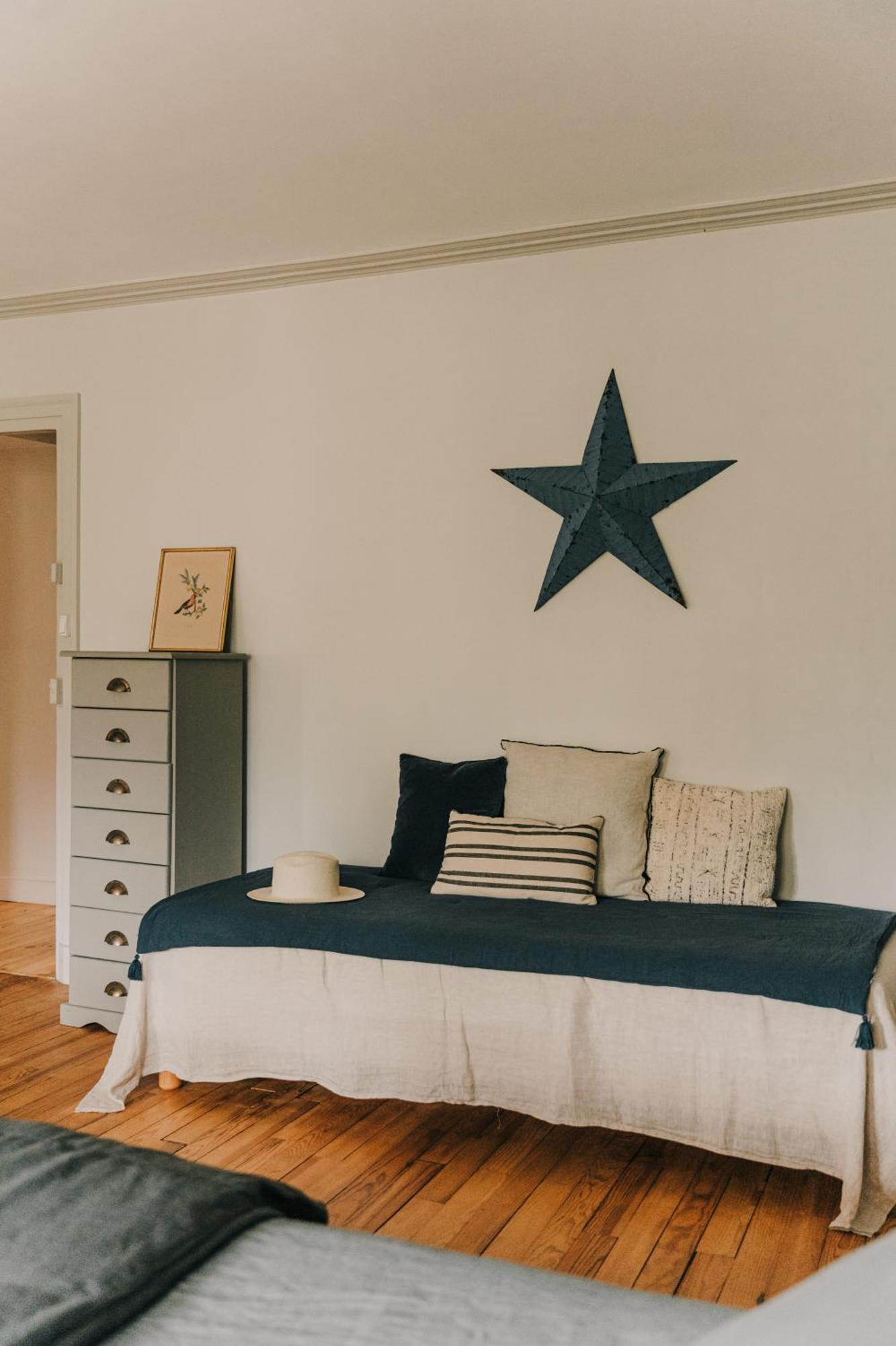 Maison D'Hotes Et Gite De Charme Avec Piscine, La Lhuiseraie Habitación foto