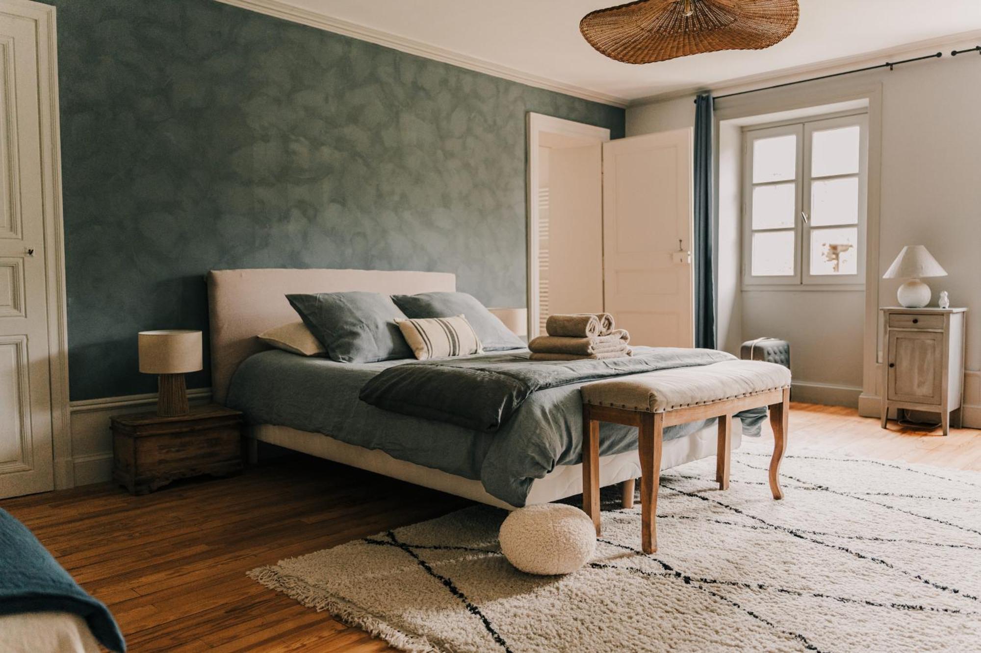 Maison D'Hotes Et Gite De Charme Avec Piscine, La Lhuiseraie Habitación foto